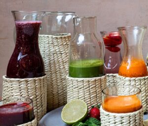 Botella Buró con Vaso